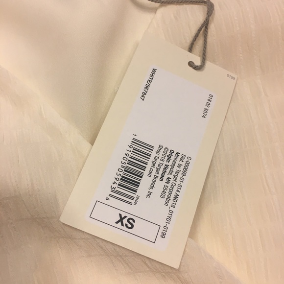 wat Womems a new day top - Picture 4 of 4